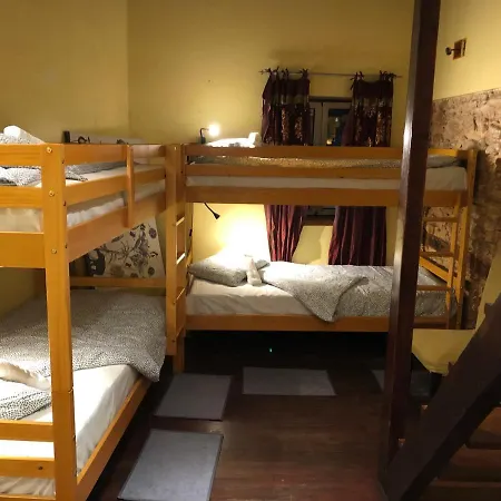 Hostal Pequeno *